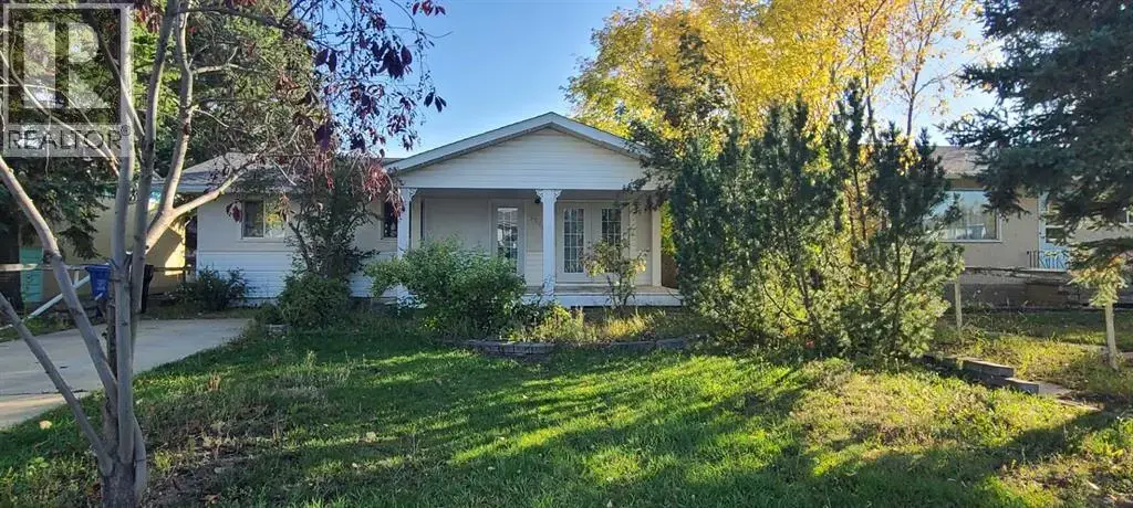 5211 50 Avenue, Grimshaw
