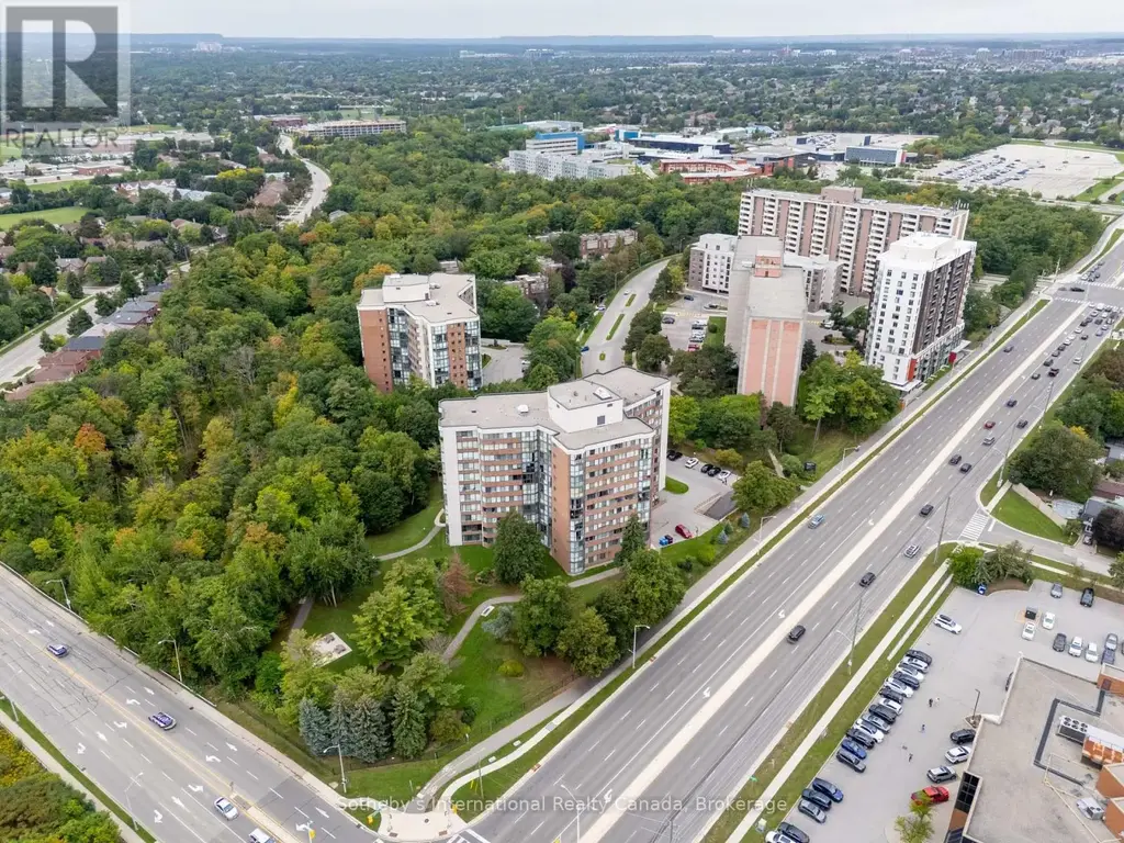 804 - 1230 Marlborough Court, Oakville (CP College Park)