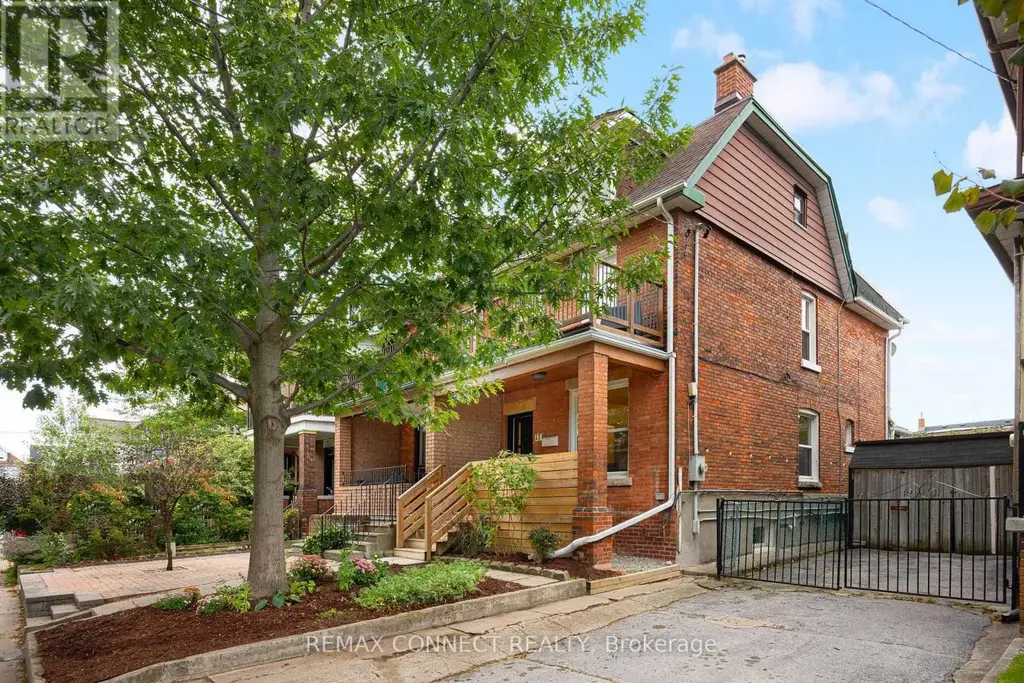 17 Muir Avenue, Toronto (Dufferin Grove)