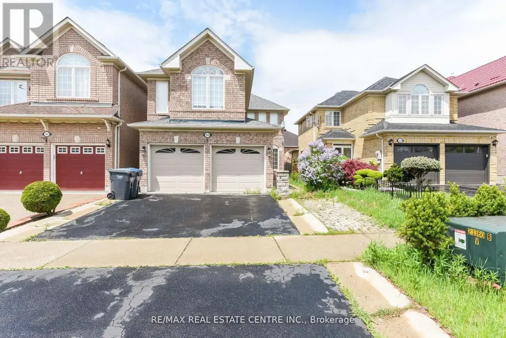 5989 Sidmouth Street, Mississauga (East Credit)