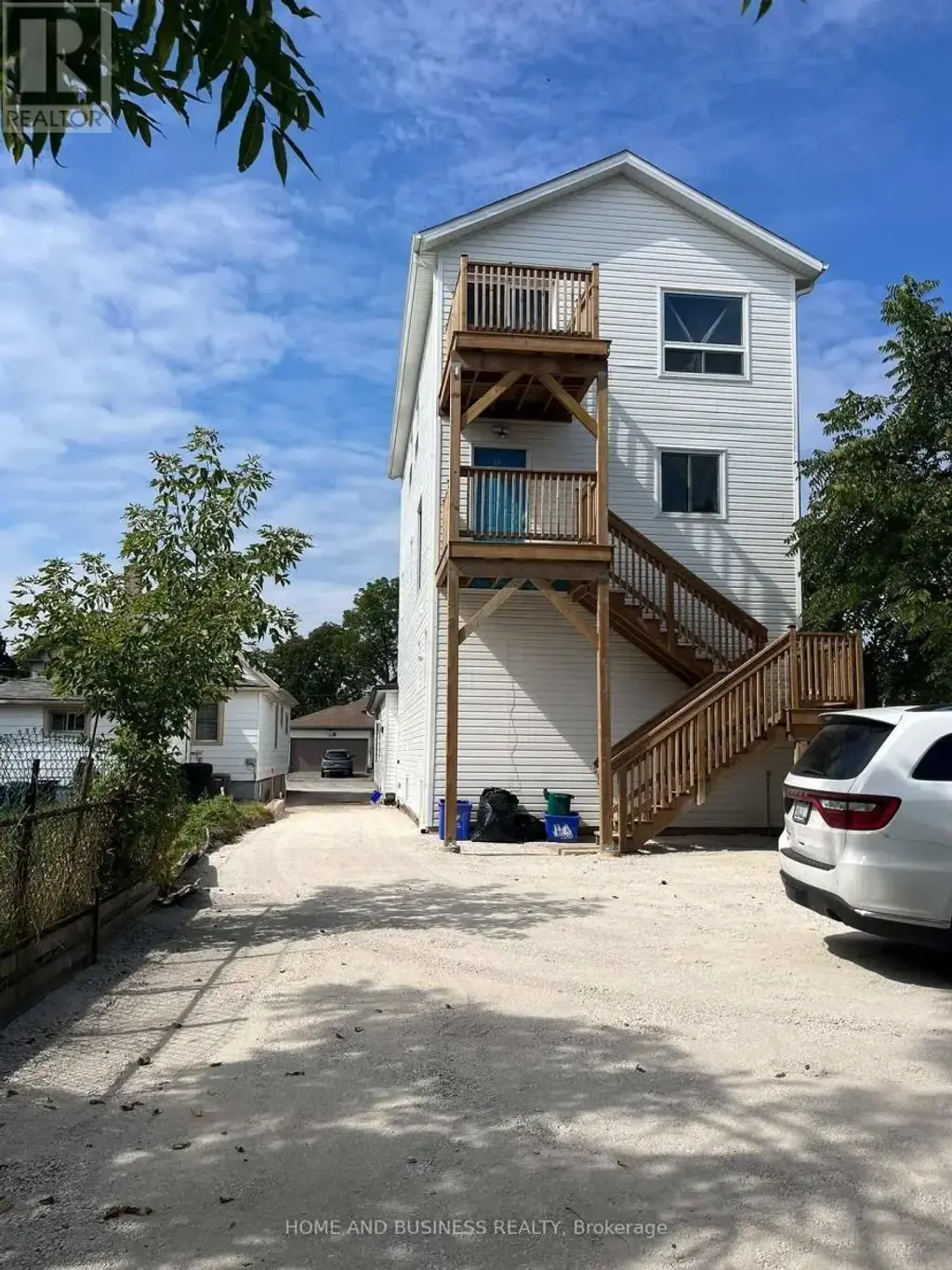 2 - 2 Patricia Street, Thorold (Thorold Downtown)