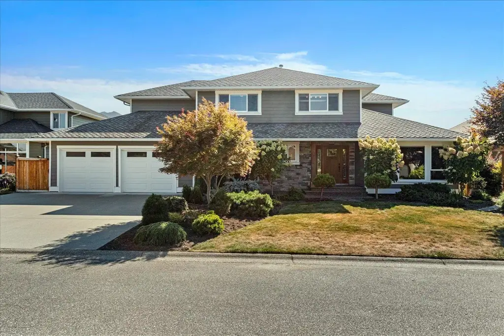 46378 John Place, Sardis South, Chilliwack