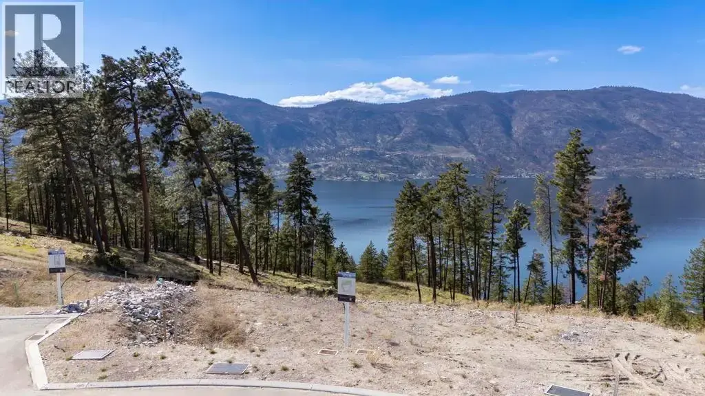 3284 Aspen Lane, Kelowna