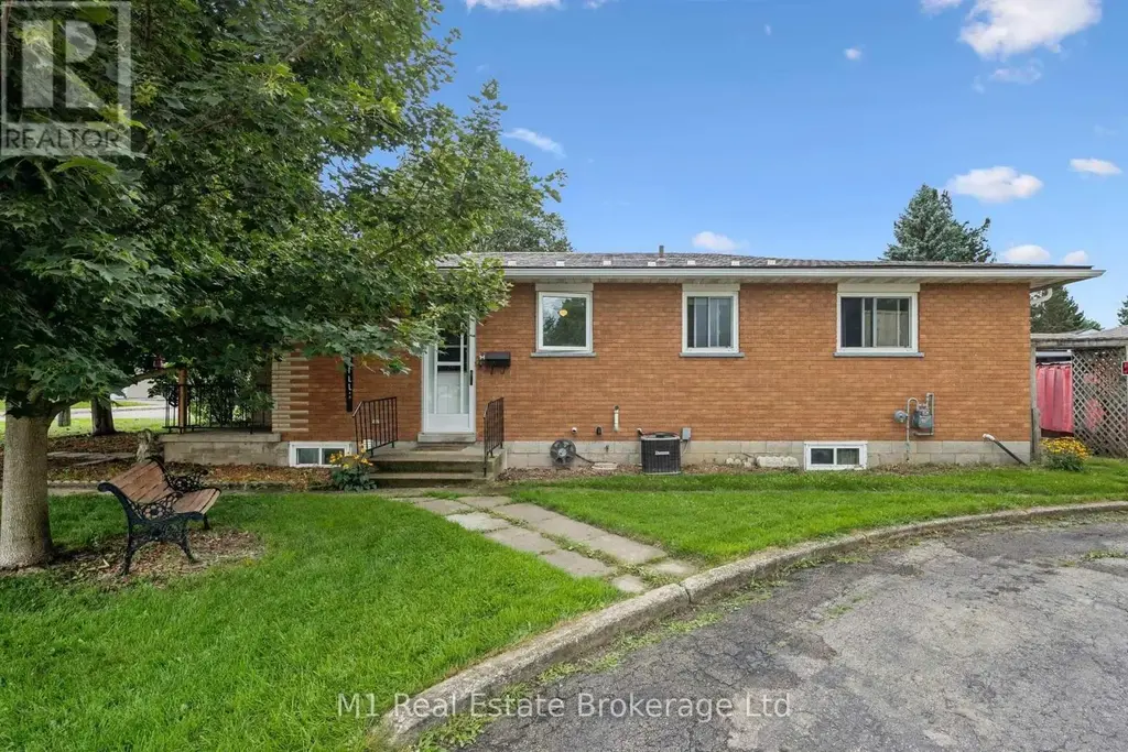 205 Albert Street, Minto
