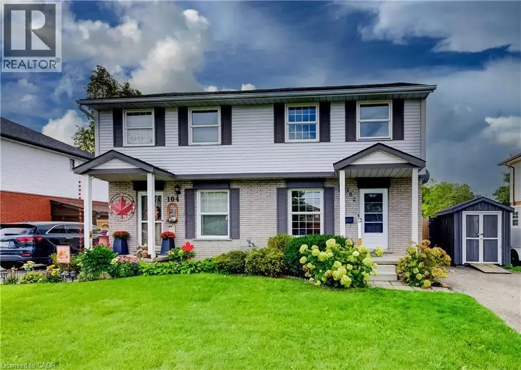 102 Bloomingdale Road N, Kitchener