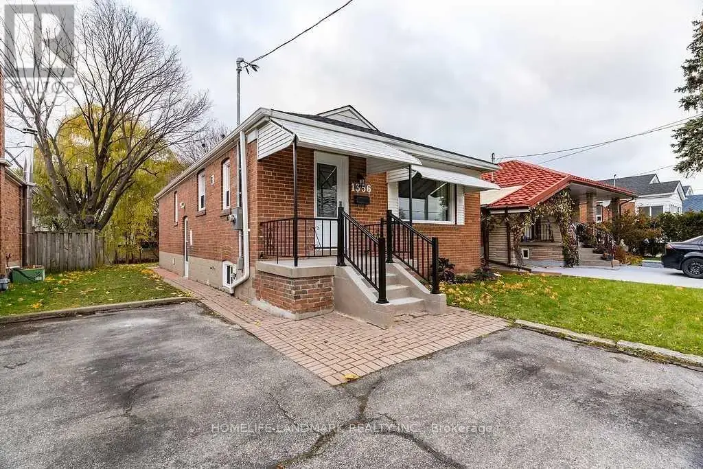 1356 Warden Avenue, Toronto (Wexford-Maryvale)