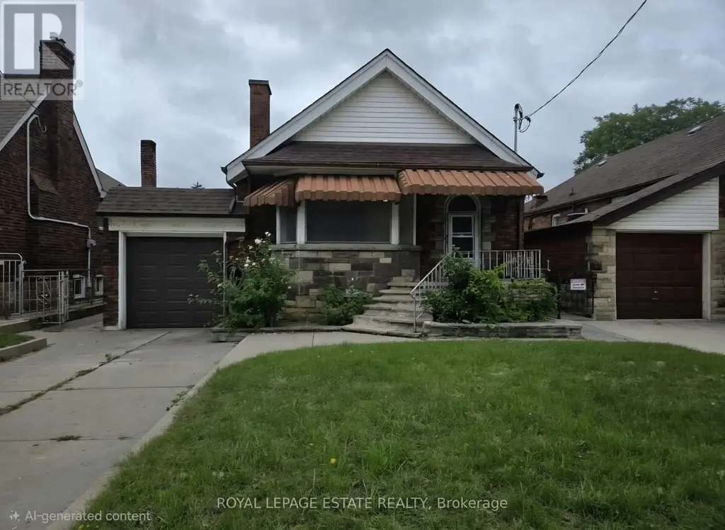 Main - 839 Coxwell Avenue, Toronto (Danforth Village-East York)