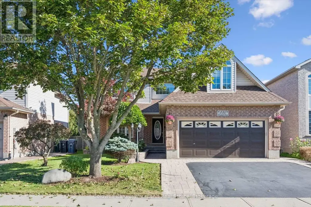 235 Deerpath Drive, Guelph (Willow West/Sugarbush/West Acres)