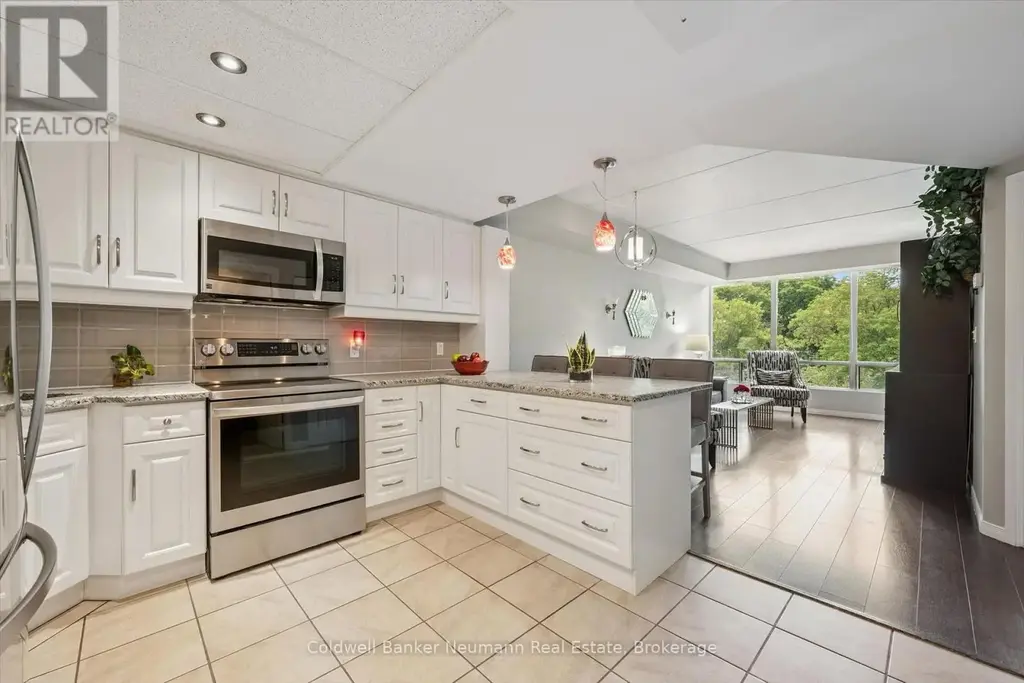 314 - 105 Bagot Street, Guelph (Junction/Onward Willow)