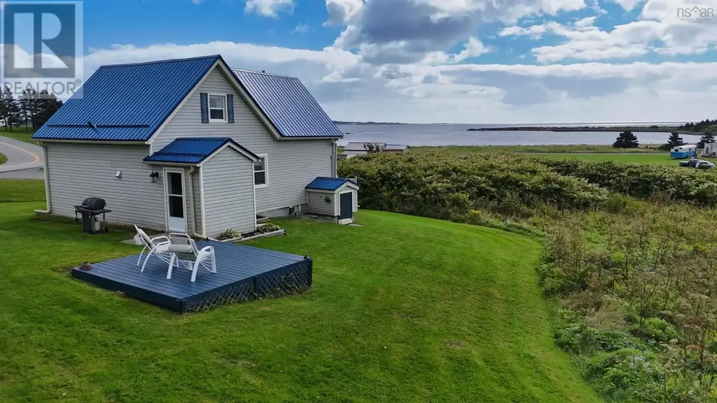 118 Chapel Cove Road, L'Ardoise