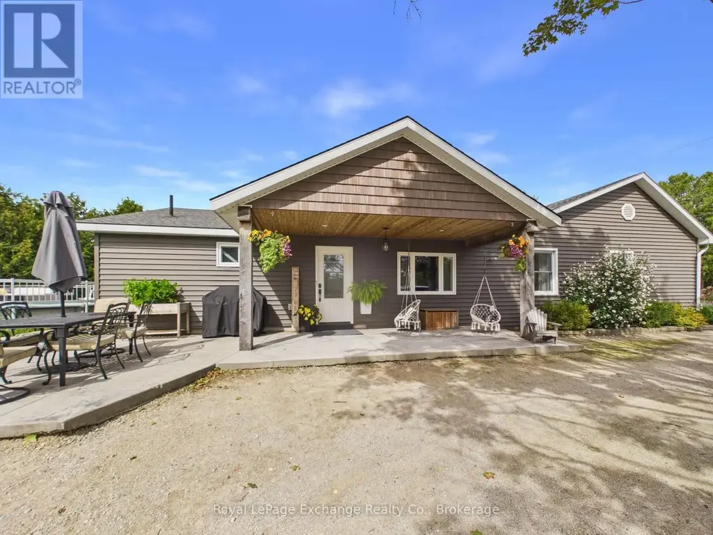 450 Ludgard Street, Huron-Kinloss (Lucknow)