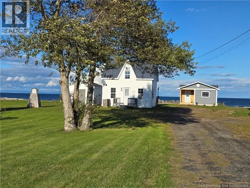637 Principale, Pointe-Verte