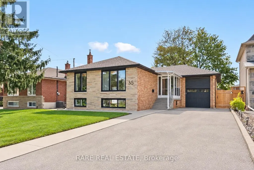 35 Kennard Avenue, Toronto (Bathurst Manor)