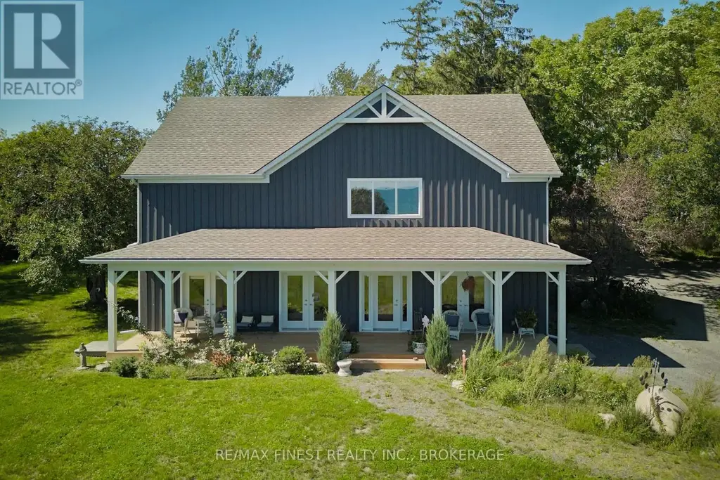 3850 South Shore Road, Loyalist (Amherst Island)