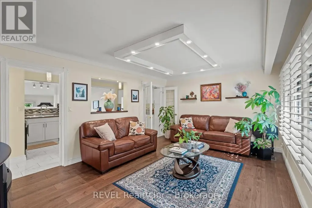 28 Black Knight Road, St. Catharines (Lakeport)