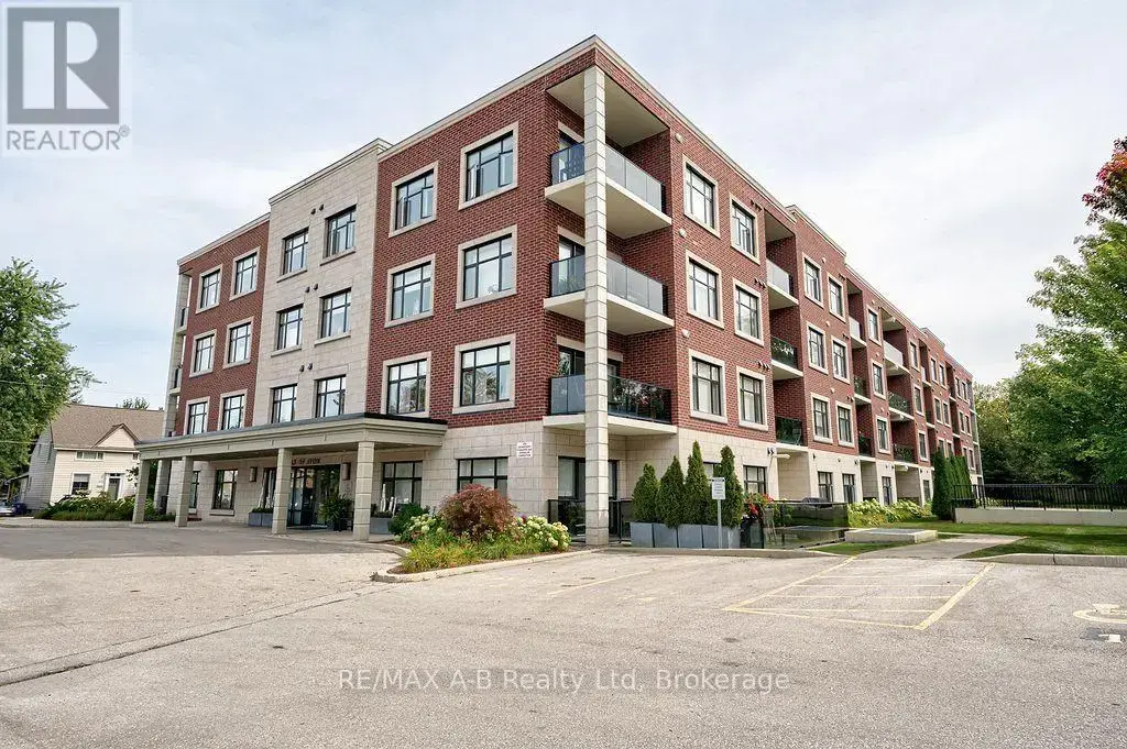 102 - 255 John Street N, Stratford