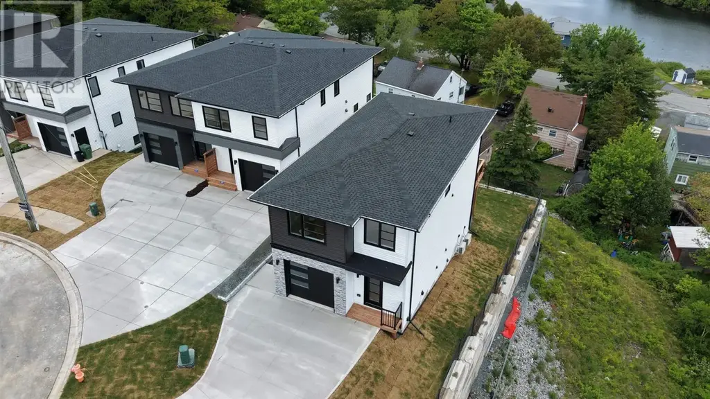 65 Grenoble Court, Long Lake