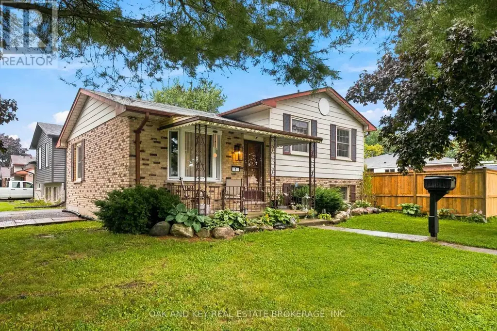 1 Vanier Place, St. Thomas