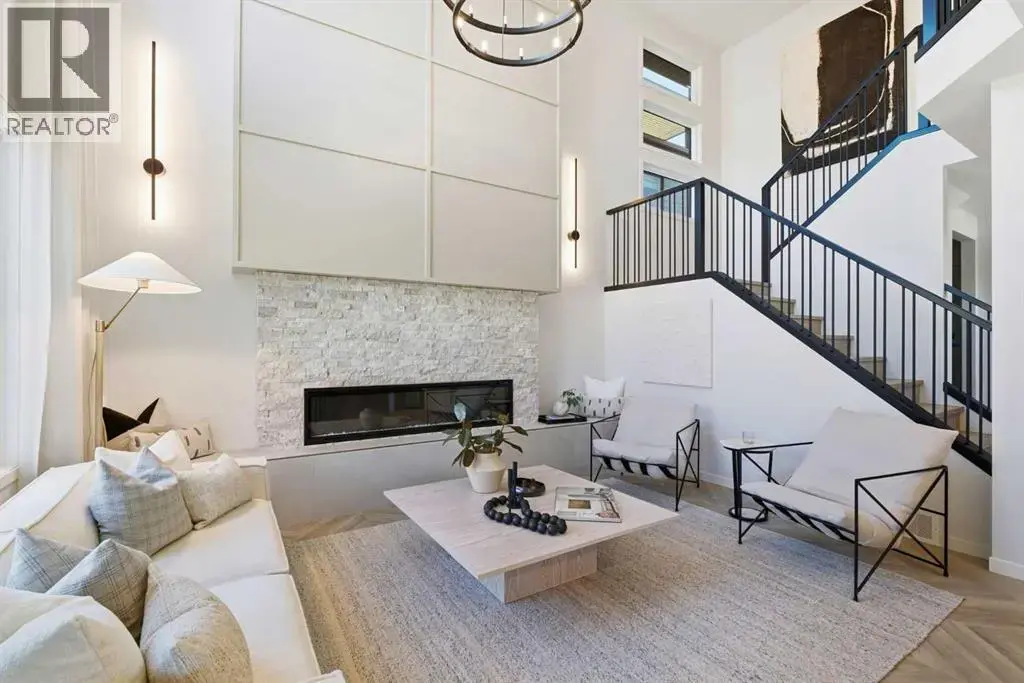 345 West Grove Lane Sw, Calgary