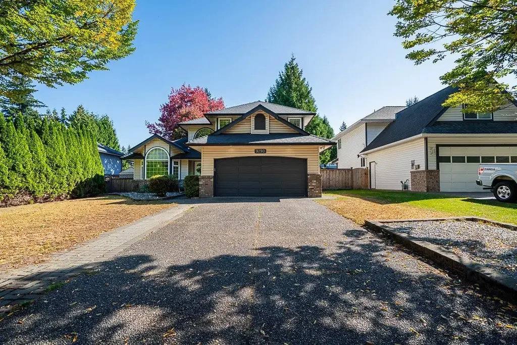 9290 203b Street, Langley