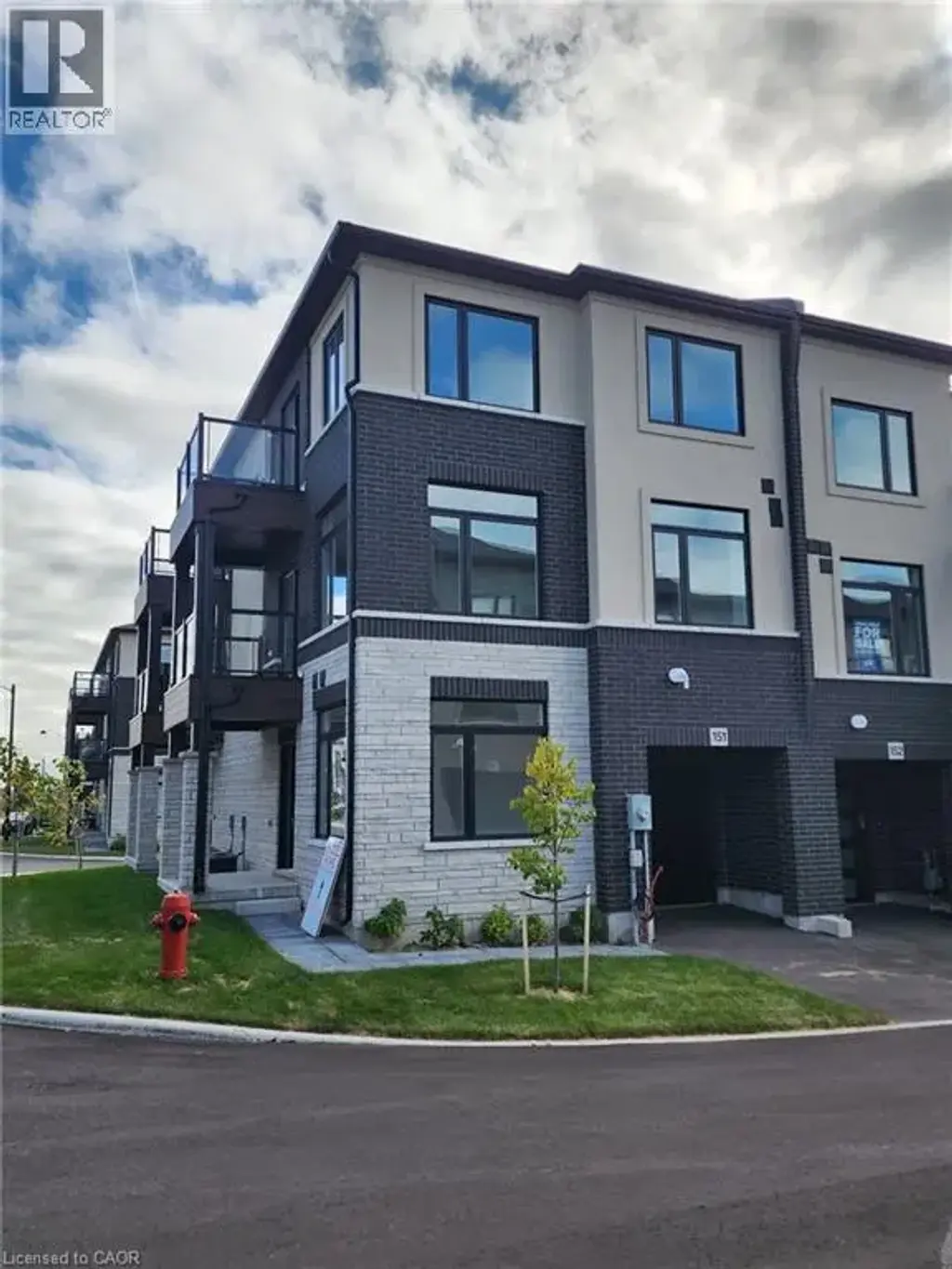 155 Equestrian Way Unit# 152, Cambridge