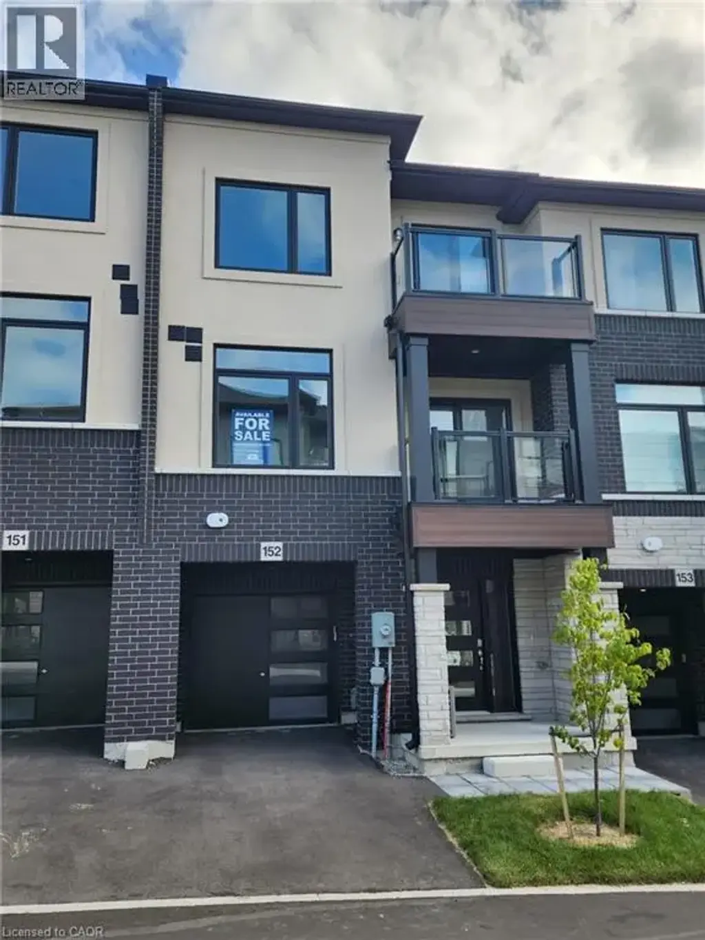 155 Equestrian Way Unit# 151, Cambridge