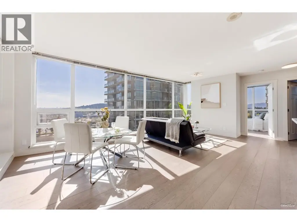 1106 2978 Glen Drive, Coquitlam