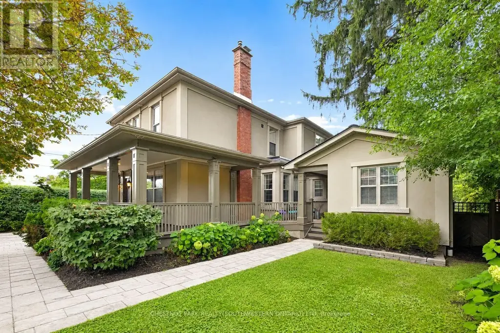 15 Panabaker Street, Cambridge