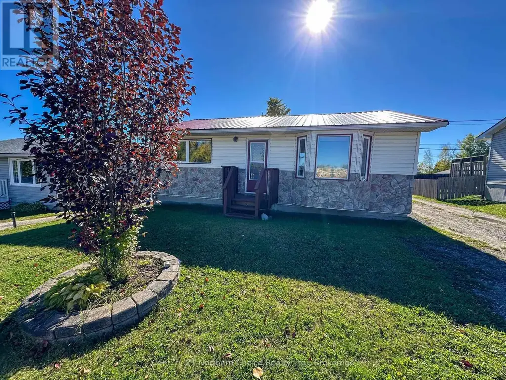 46 Dickenson Road, Red Lake