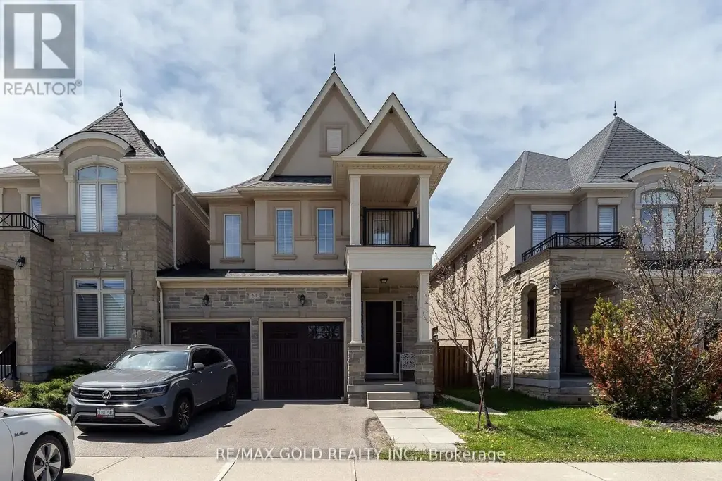 54 Robert Berry Crescent, King (King City)
