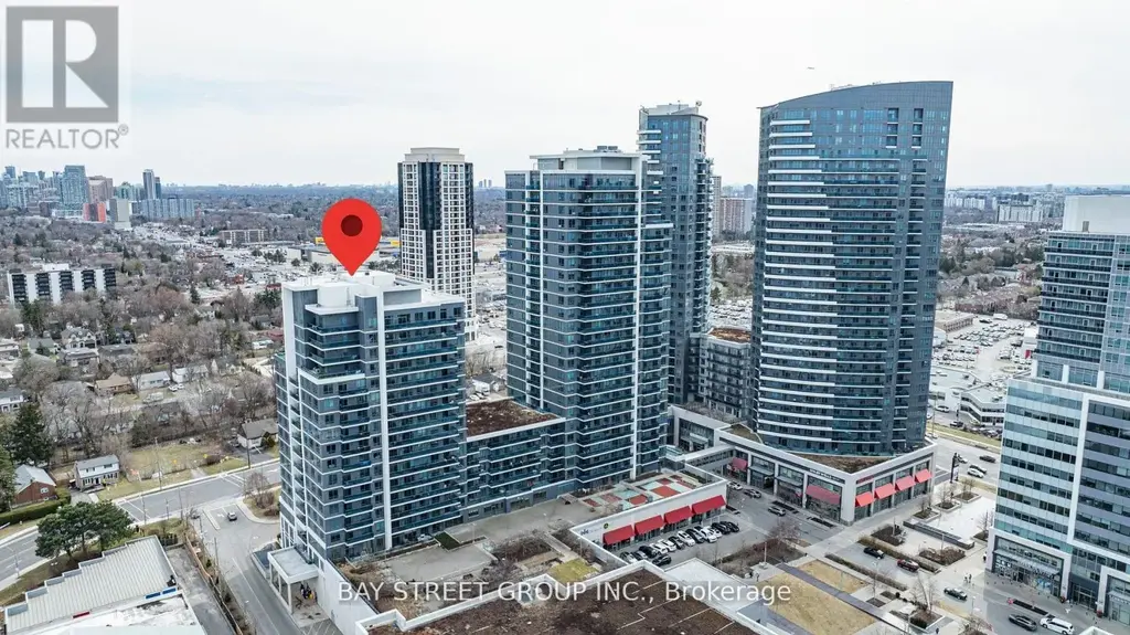 718 - 7167 Yonge Street, Markham (Thornhill)
