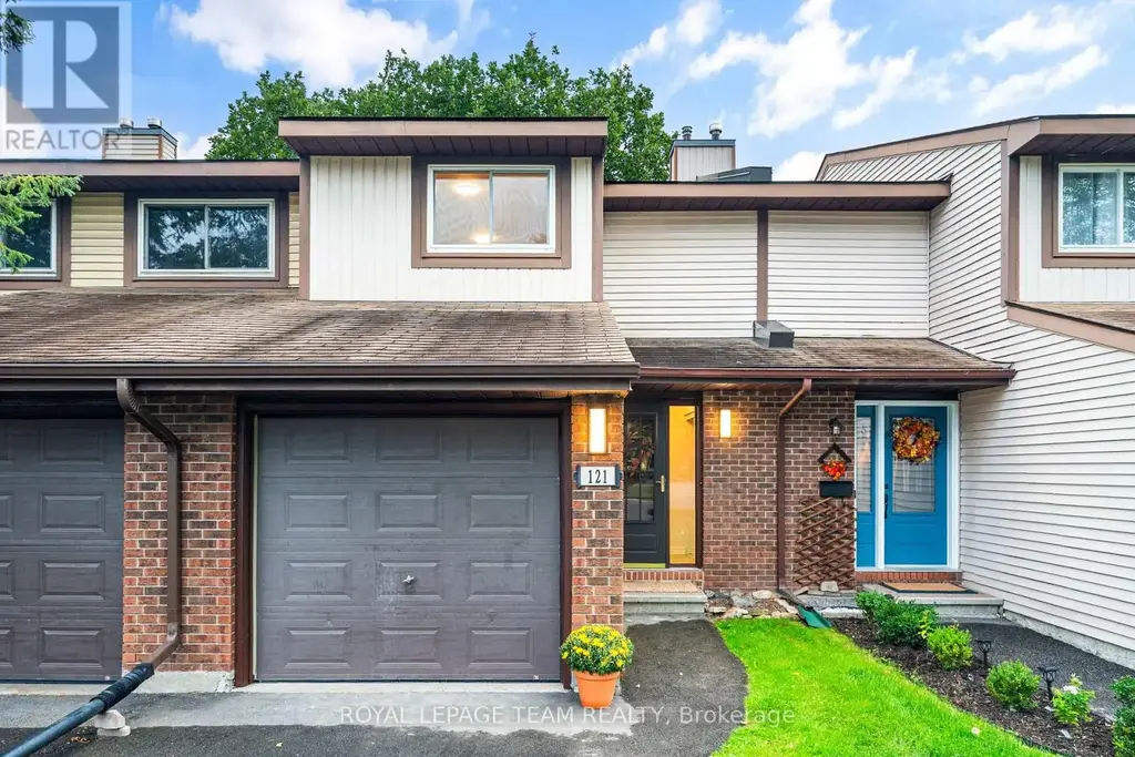15 - 121 Castlefrank Road, Ottawa