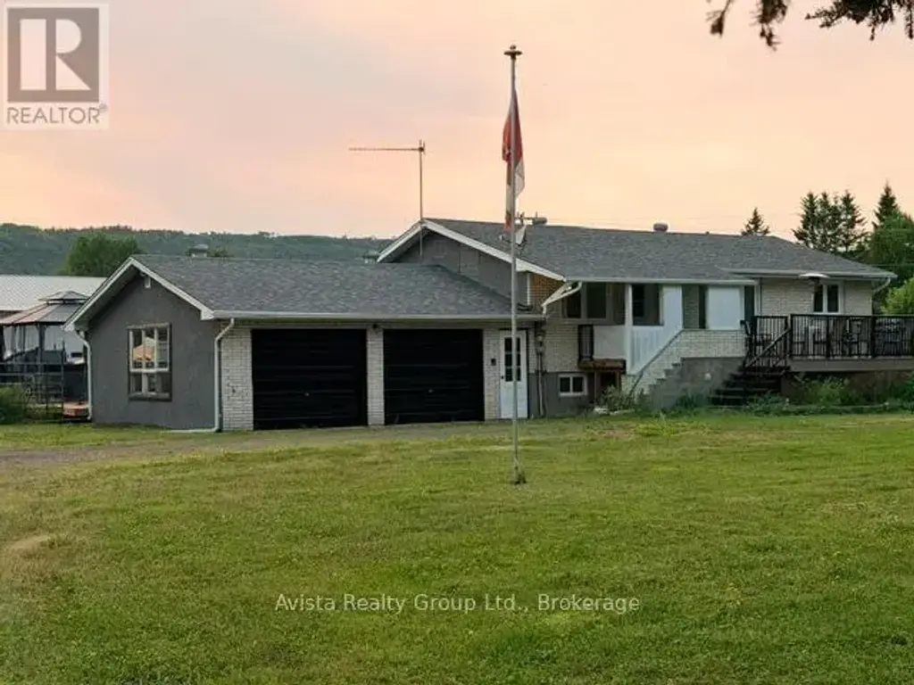 5751 Hwy 61 Road, Neebing (Crooks)