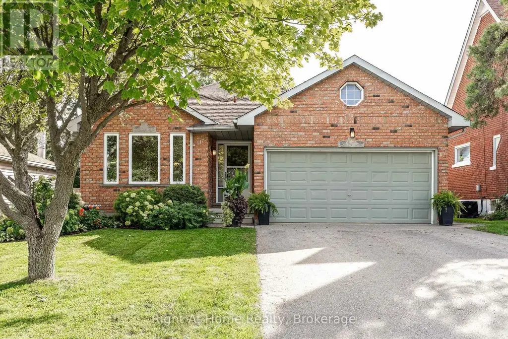 117 Pleasant Drive, Stratford
