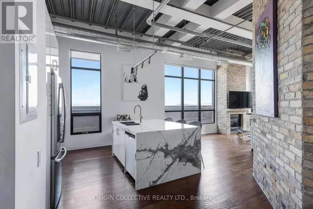 Ph2 - 736 Dundas Street E, Toronto (Regent Park)