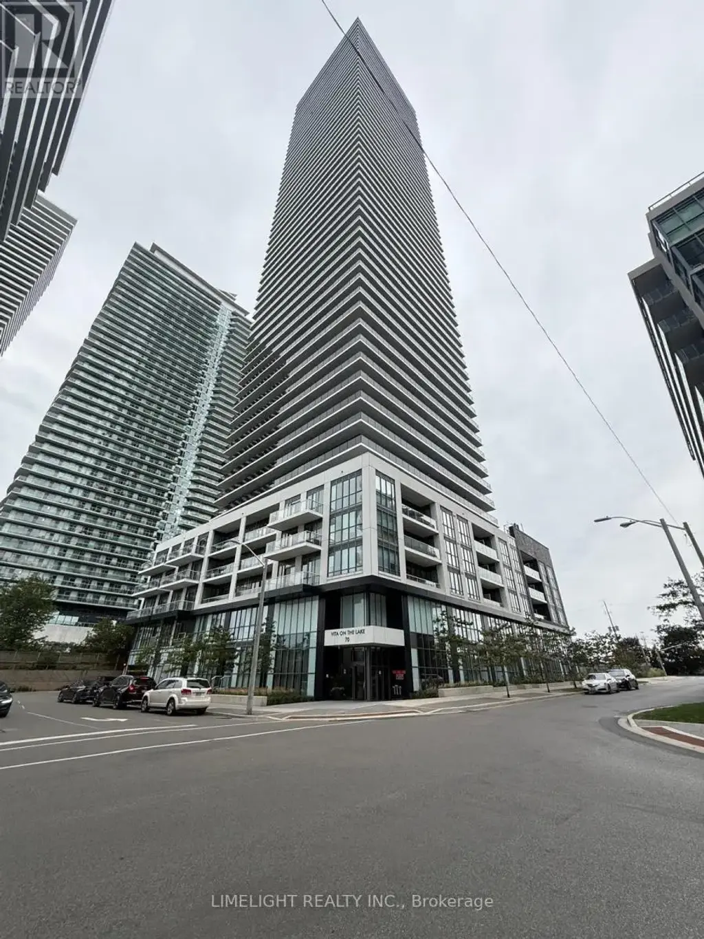 2009 - 70 Annie Craig Drive, Toronto (Mimico)