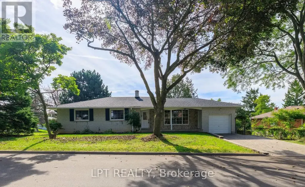 67 Woodthorpe Road, Toronto (Victoria Village)