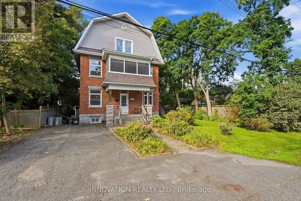 204 Compton Avenue, Ottawa