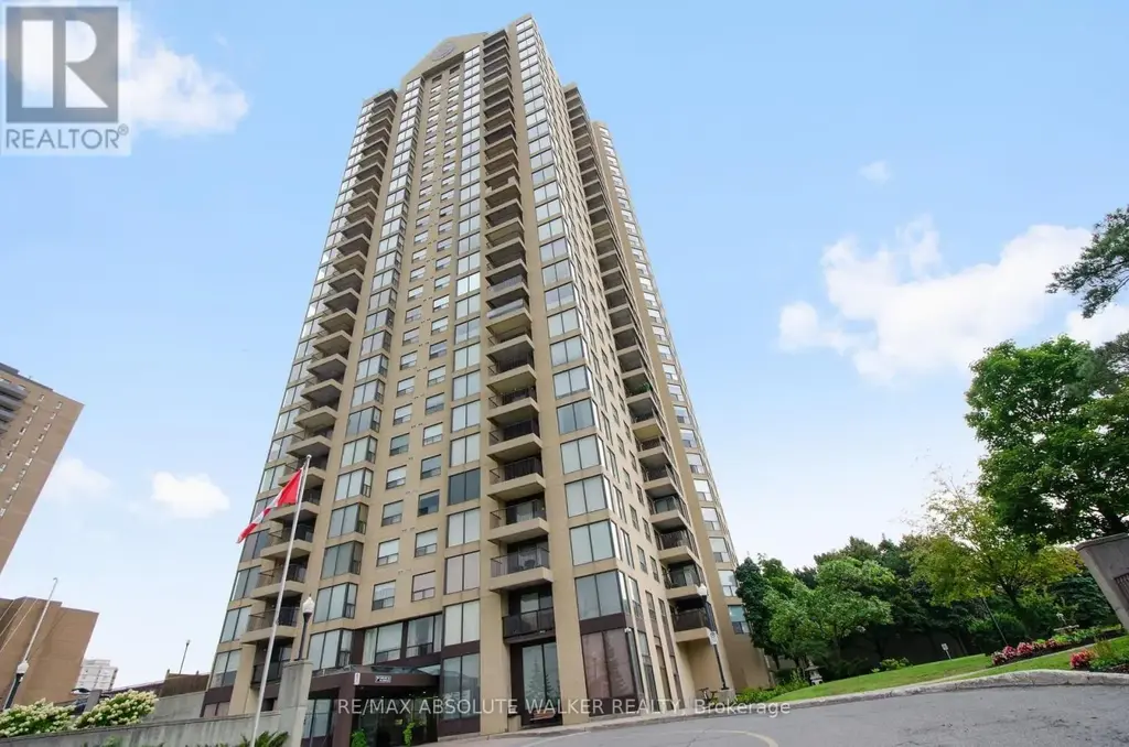 608 - 545 St Laurent Boulevard, Ottawa