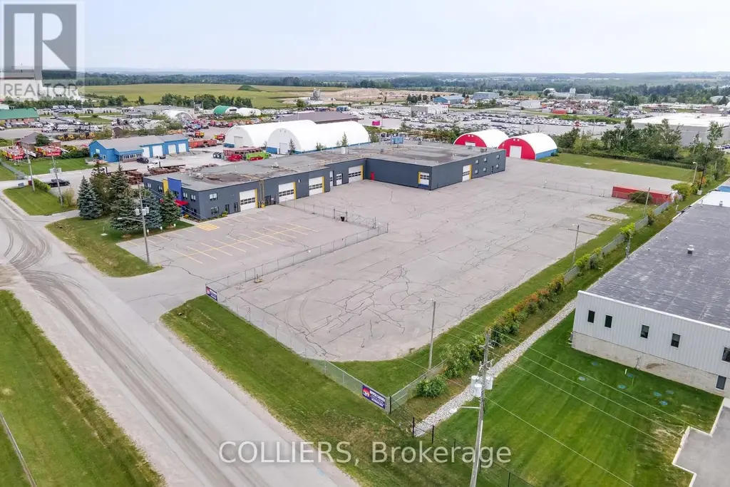 2337 Bowman Street, Innisfil