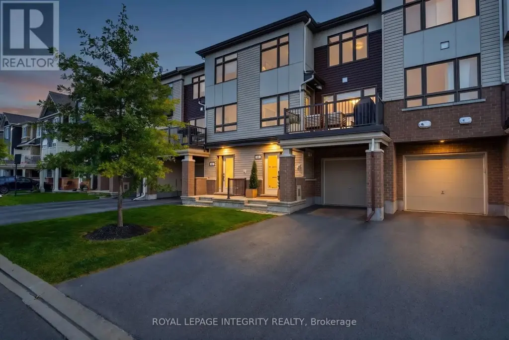 66 Feathertop Lane, Ottawa