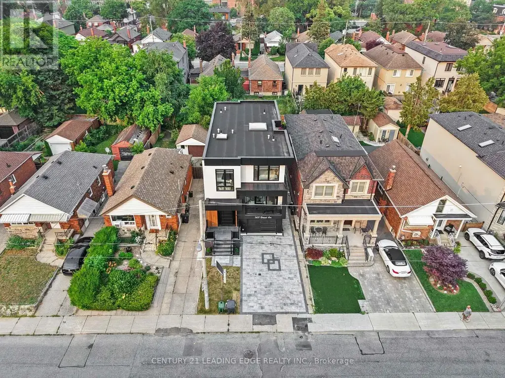 147 Durant Avenue, Toronto (East York)