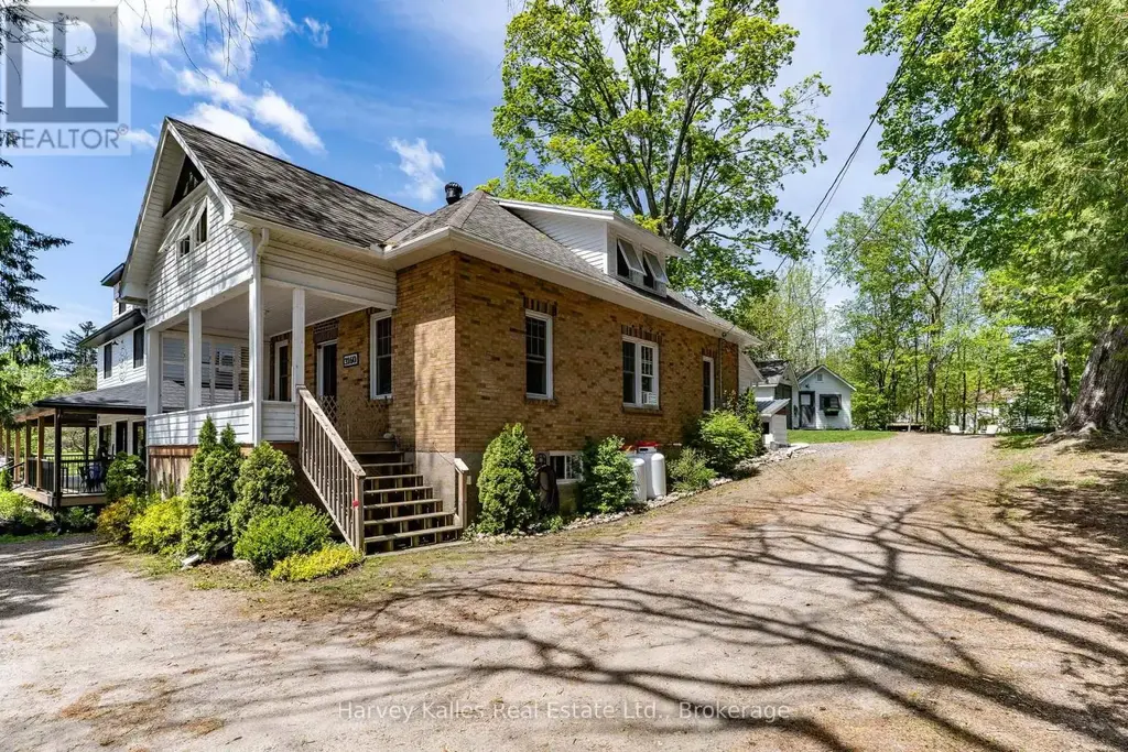 3160 Muskoka 169 Road, Muskoka Lakes (Medora)