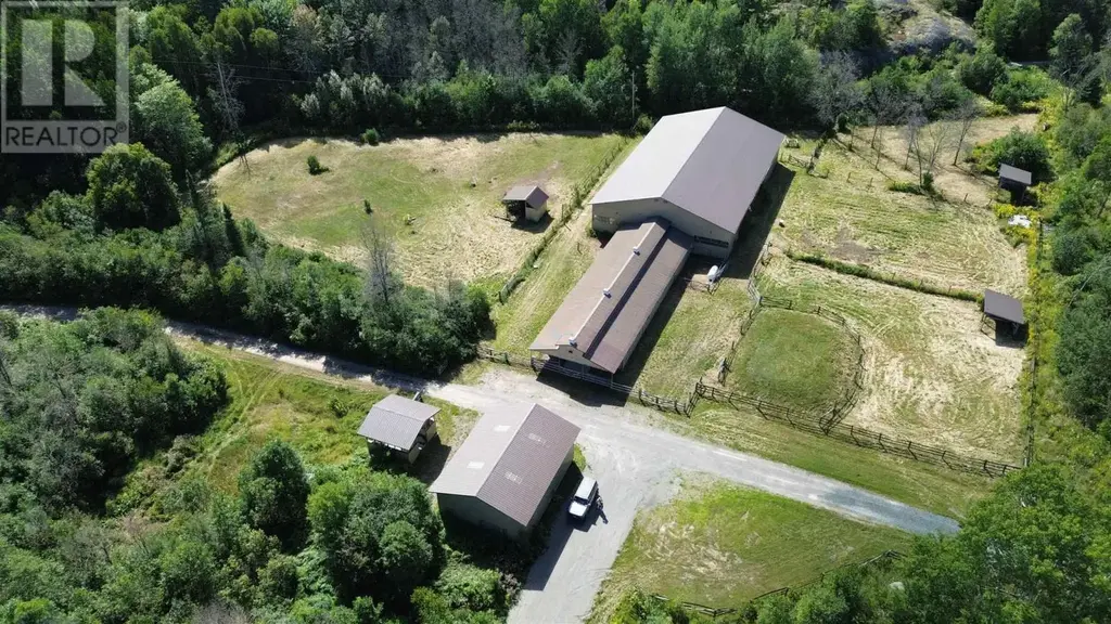 11935 Hwy 17 E, Huron Shores