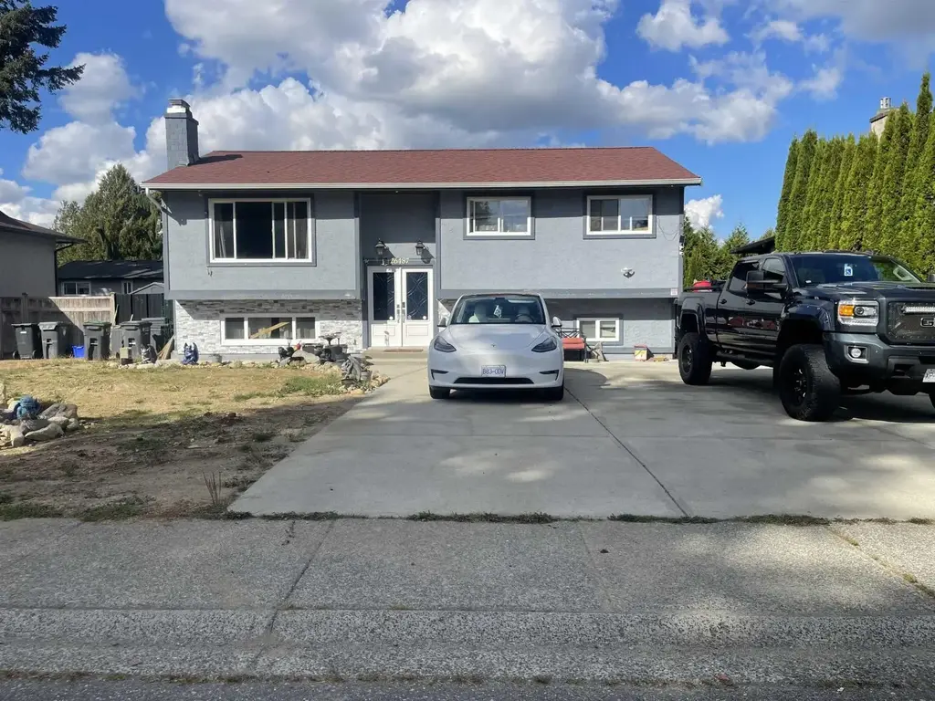 26487 30 Avenue, Langley