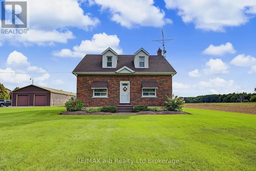 855130 Gobles Road, Blandford-Blenheim