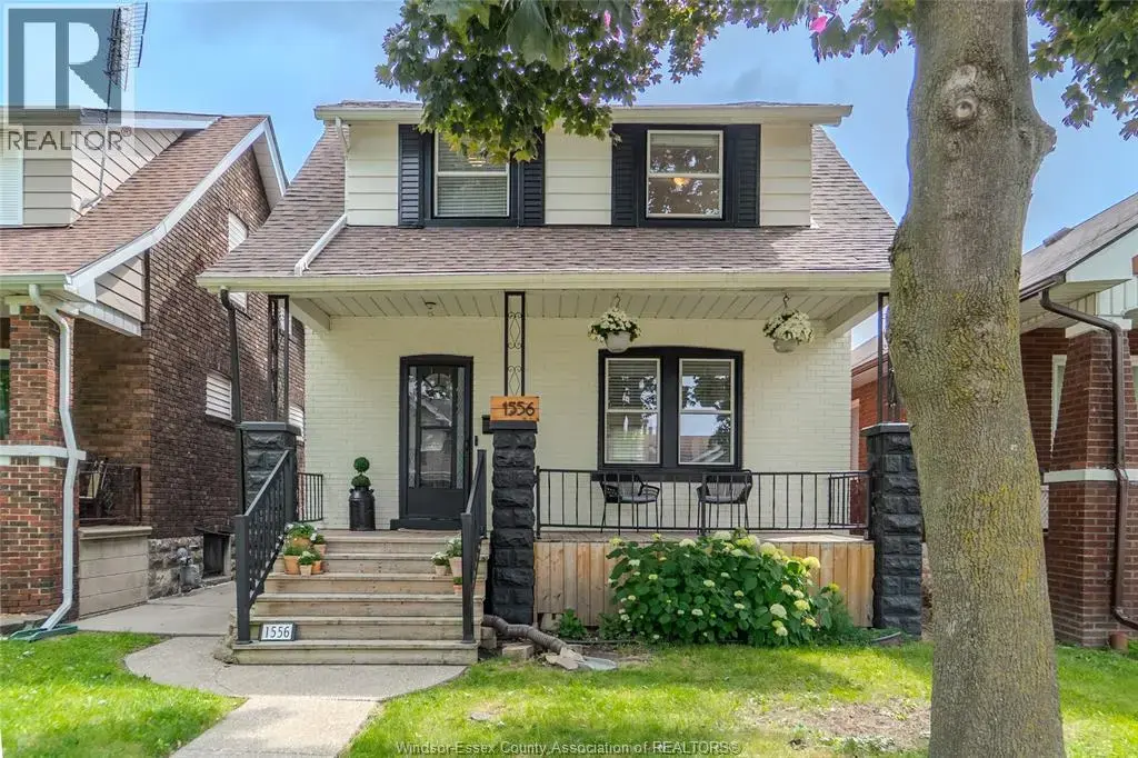1556 Hall Avenue, Windsor