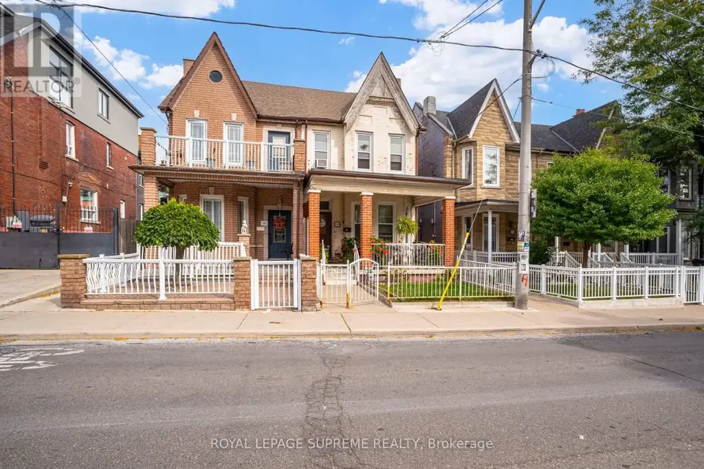259 Brock Avenue, Toronto (Little Portugal)