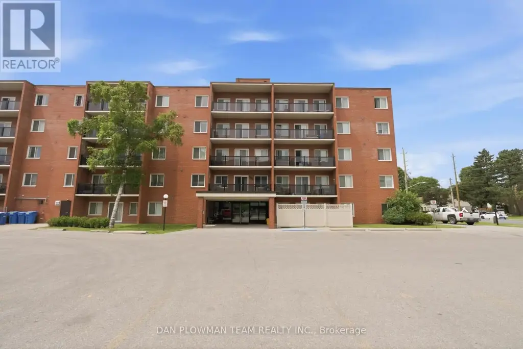 204 - 131 Taunton Road E, Oshawa (Centennial)