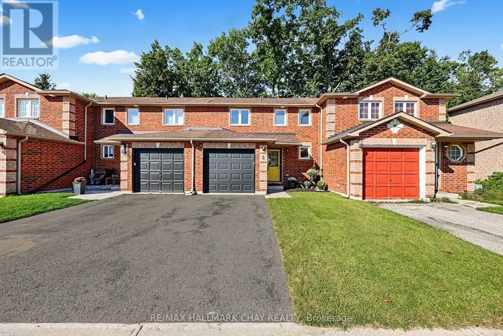 3 - 38 Kenwell Crescent, Barrie (Holly)